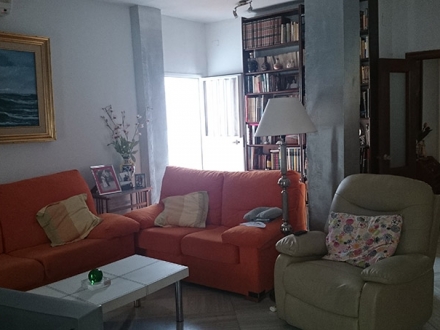 DUPLEX EN CALLE ANCHA